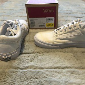 VANS CANVAS OLD SKOOL SHOE WHITE - MEN 5 WOMEN 6.5